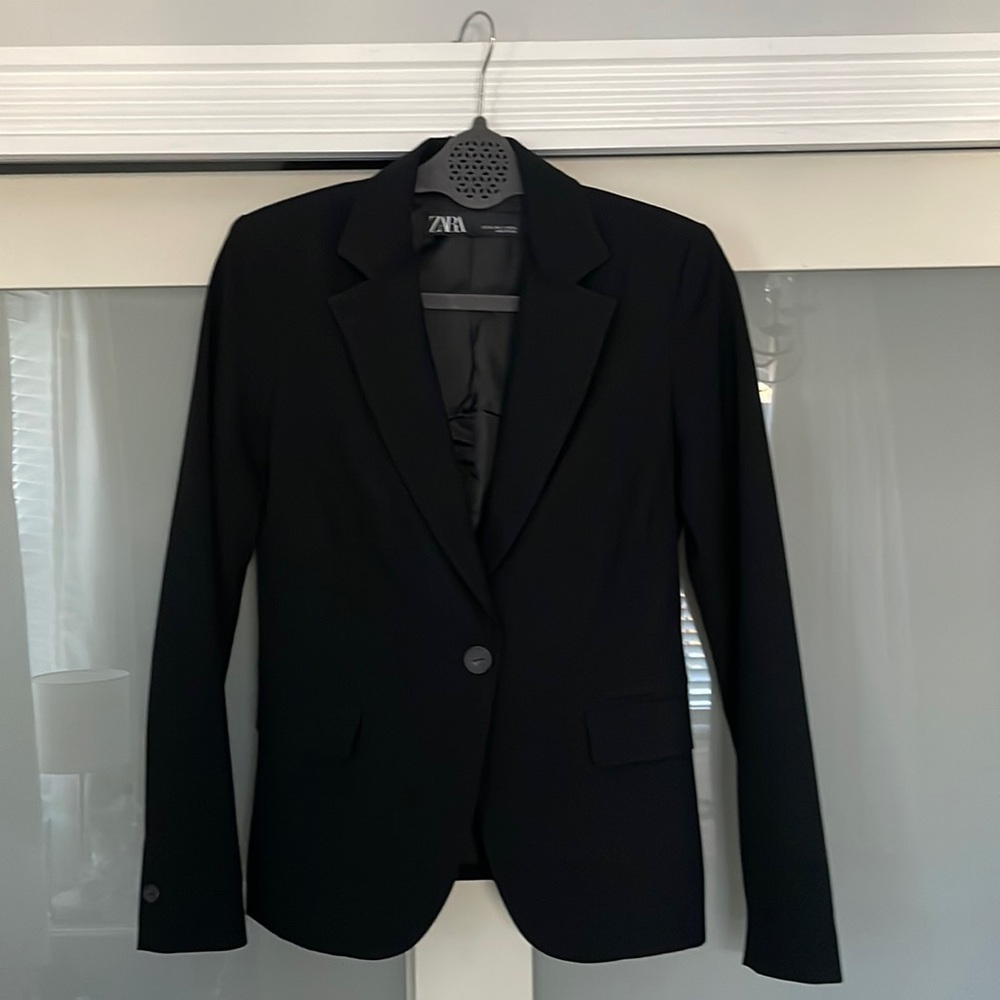 Zara Black Blazer